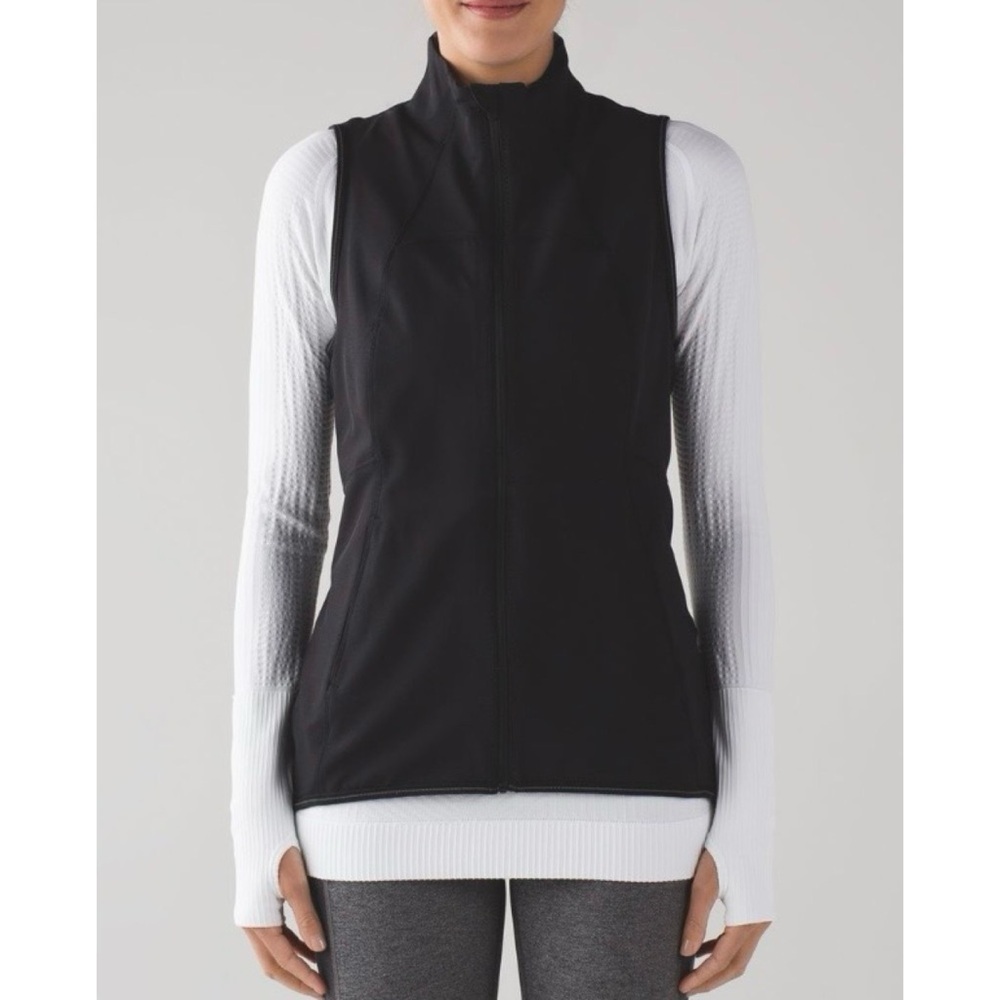 LULULEMON Black Hill and Valley Vest